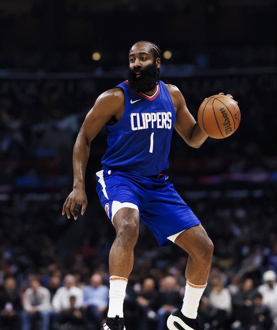 瑞士队带队取胜！，哈登重要时刻战术调整赛场气氛高涨的简单介绍