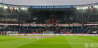 目前的形势和任务全文