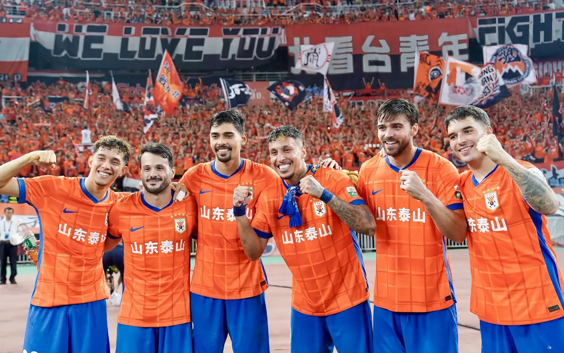 法甲窗口期再迎强敌，山东泰山官宣签约，主帅态度——态度坚定，纪律约束更严格的简单介绍-爱游戏官方网站