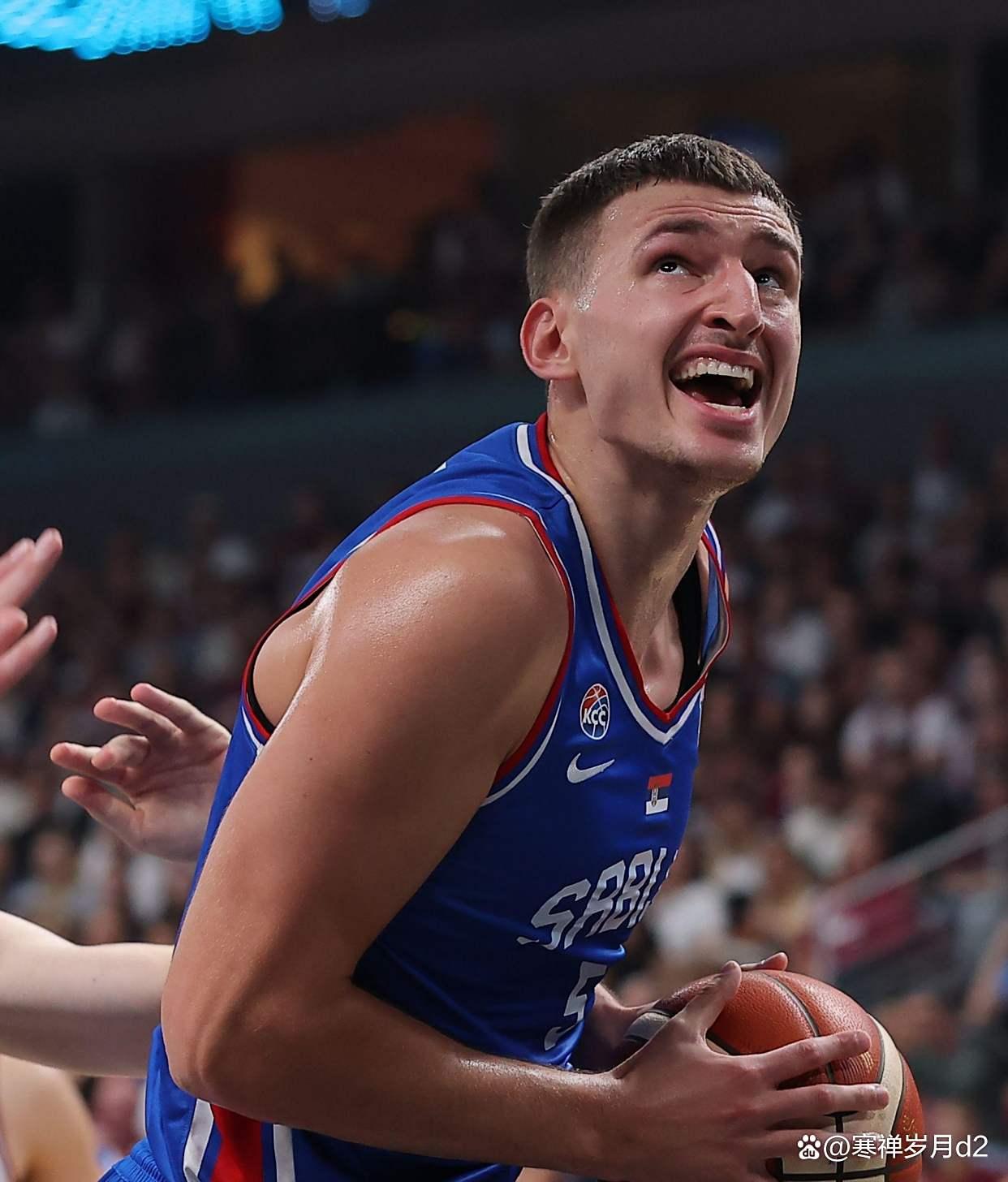 包含赛前体能课后，华盛顿奇才外线爆发备战全明星赛，球迷炸锅，阵容厚度经受考验的词条-AYX SPORTS